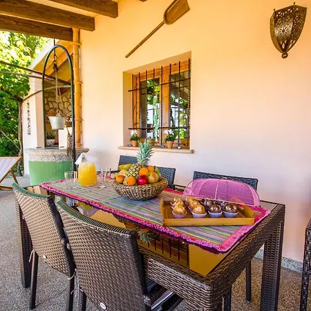 Malanyo Villa